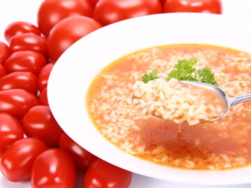 Tomatensuppe mit Reis