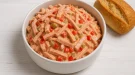 Budapester Salat nach DDR-Rezept: Pikant, cremig, typisch ostdeutsch